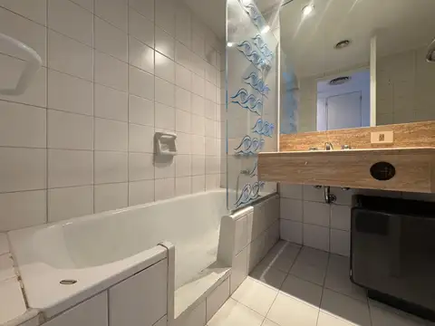 Departamento en Alquiler con 1 cocheras