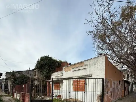 VENTA CASA EN MORON