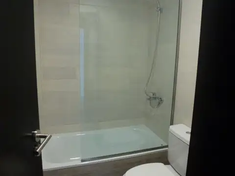 Departamento en Venta en Olivos Vias/Rio, USD 139.000
