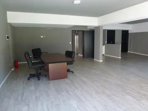 Departamento en Venta con 2 cochera