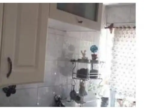 VI- DEVOTO PH 3 AMB, APTO COMERCIAL, USO COMERCIAL 1PISO,EXCELENTE ESTADO Y UBICACION, OPORTUNI...