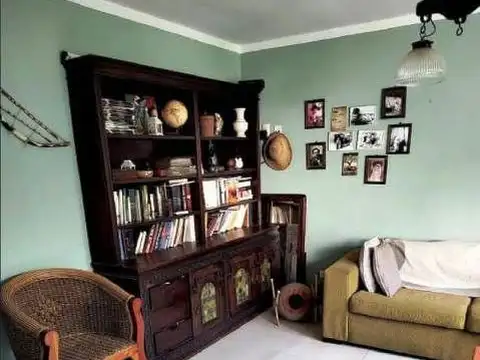 Depto Tipo Casa en Venta de 6 dormitorios