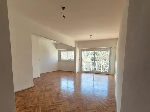 Alquiler departamento 3 amb  - C/ Dependencia al frente c/ Cochera - c/ balcon corrido