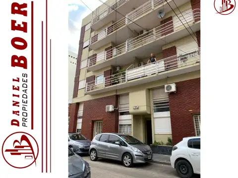 Alquiler 3 Ambientes - A cuadras del Centro de Villa Ballester c/ 2 cocheras
