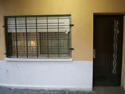 Casa en Venta en Villa Gobernador Udaondo, USD 90.000