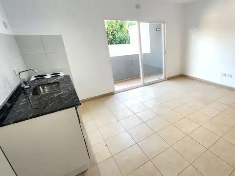 Departamento en Alquiler en Villa Bosch, $ 550.000