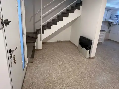 Depto Tipo Casa en Venta 15 años