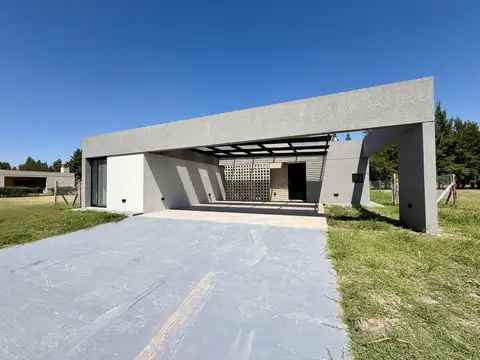 Ruta 58 Km 18,5, al 1800