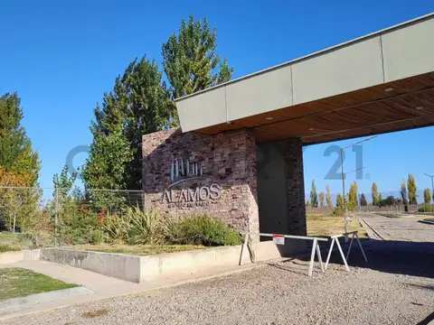 VENDO LOTE 500MT BARRIO PRIVADO