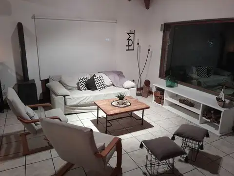 Casa en Alquiler de 4 dormitorios