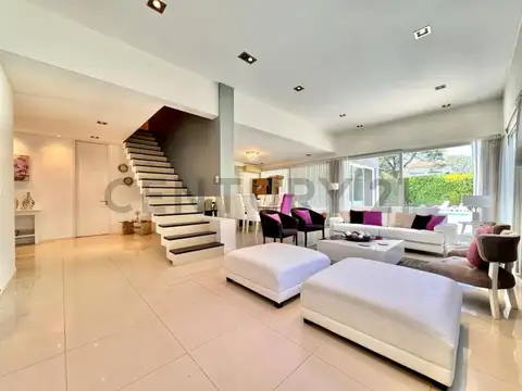 Casa en Venta en Altos Del Sol, USD 525.000