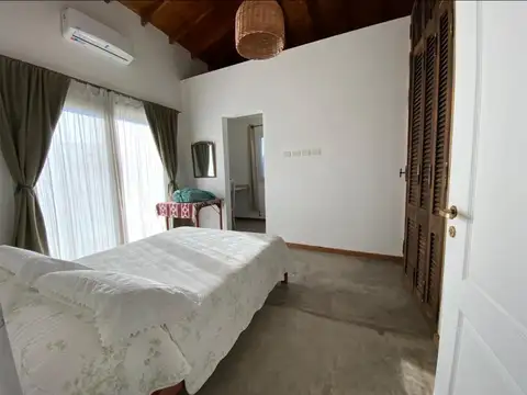 Alquiler anual (o temporal) casa estilo campo en Medal, Pilar