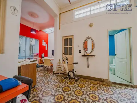 Depto Tipo Casa 5 ambientes con 2 baños