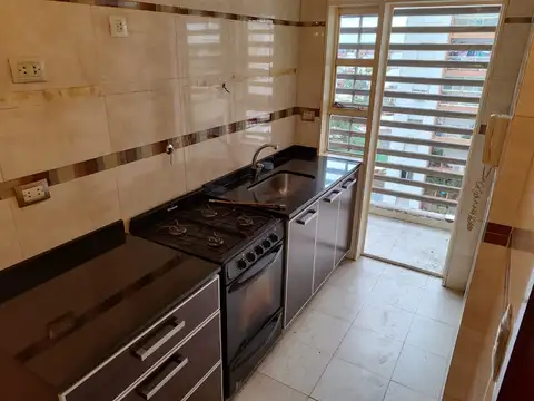 Av Dellepiane 4900, Piso 7