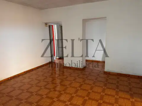 Casa en Alquiler con 1 cochera