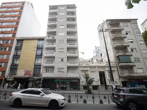 VENTA APARTAMENTO 3 DORMITORIO CENTRO 7% RENTA