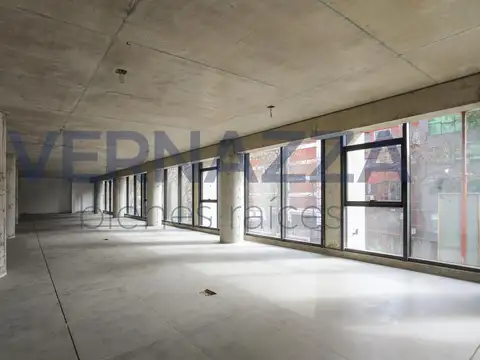 Oficina Monoambiente con 3 baños