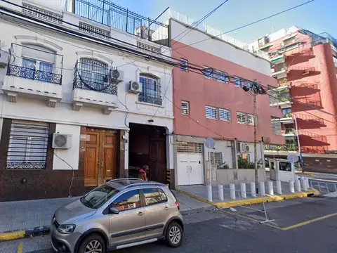 Alquiler cochera cubierta para auto chico – Wenceslao Villafañe 1500