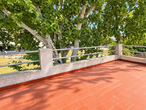Depto Tipo Casa en Venta 20 años