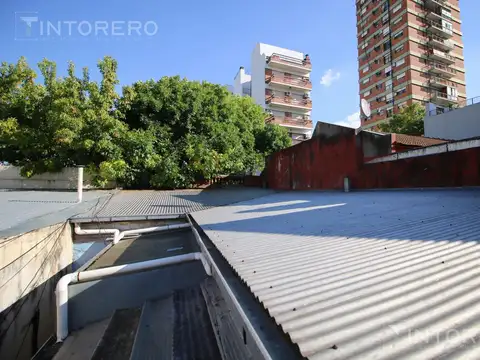 Local en Venta 80 años