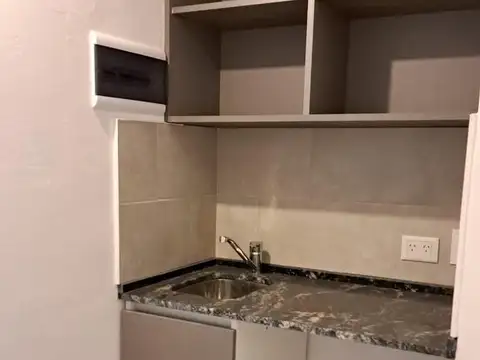 Oficina en Alquiler en Tribunales, $ 650.000