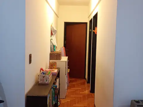 Angel J. Carranza 1400, Piso 1