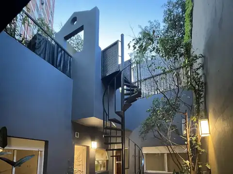Departamento en alquiler con 2 patios y balcón en Palermo Hollywood