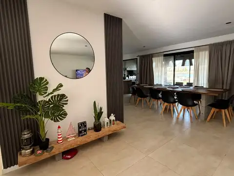 Casa en Venta en Isla Del Este, USD 650.000