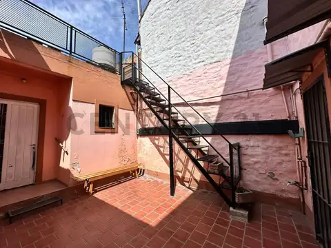 DONATO ALVAREZ 400, Piso 0