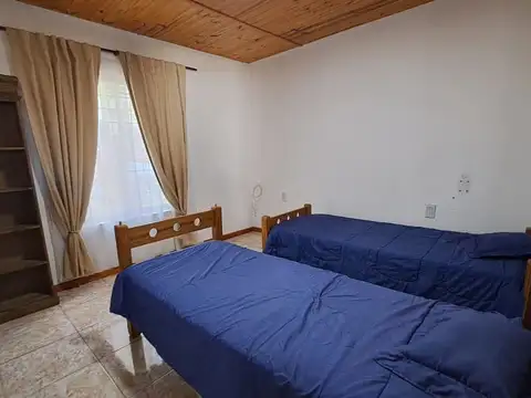 SE VENDE CASA 2 DORMIT  VILLA NUEVA