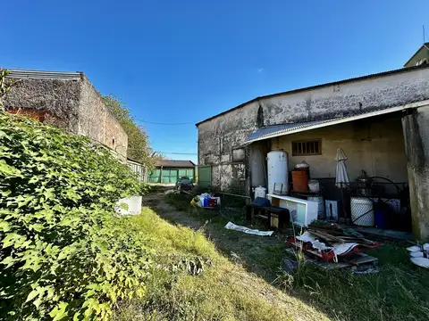 Edificio Comercial-Semi industrial amplio propósito