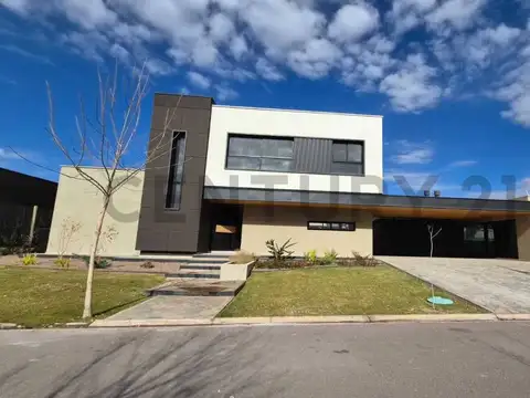 Mariano Boedo 2800, Piso 0
