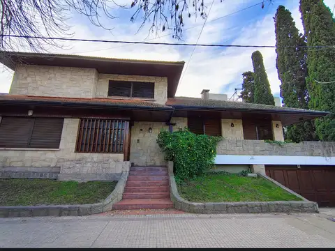 Casa en Venta de 5 dormitorios