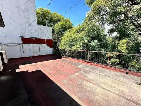 Depto Tipo Casa en Venta 40 años