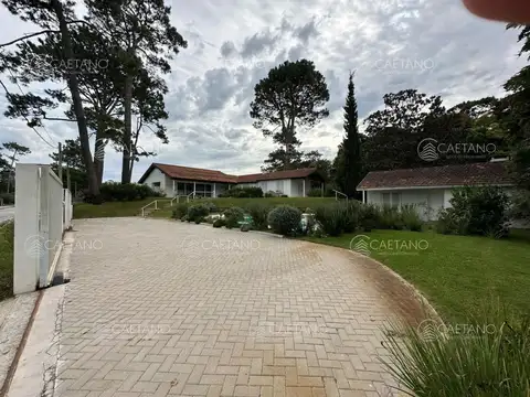 Casa en Alquiler Temporal de 9 dormitorios