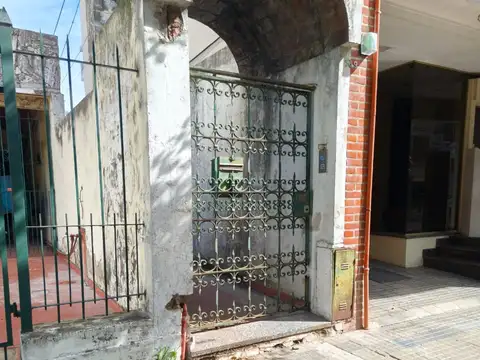 Departamento con patio 1 dormitorio en alquiler en La Plata