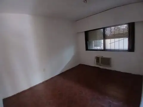 CASA DE 2 DORMITORIOS