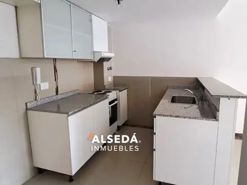 Departamento en Alquiler con 1 cocheras