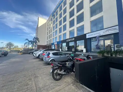 Local en Alquiler en Nordelta, USD 4.500