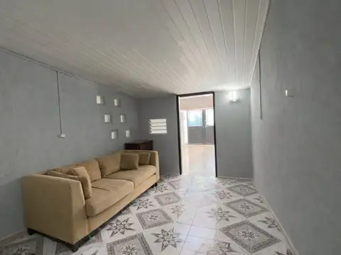 VENTA PH INDEPENDIENTE 3 AMB. C/COCHERA SARANDI