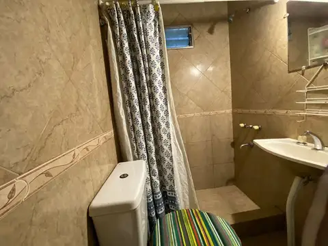 Depto Tipo Casa en Venta con 1 cocheras