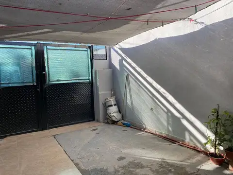 Depto Tipo Casa en Venta de 2 dormitorios