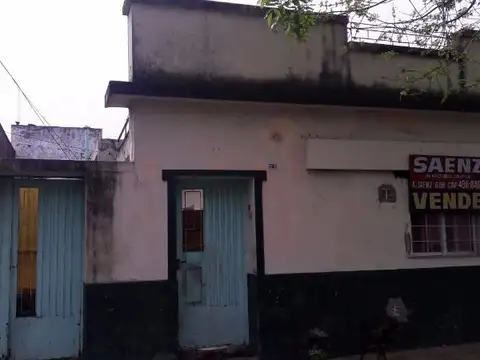 CASA FAMILIAR   3 DEPARTAMENTOS   OPORTUNIDAD