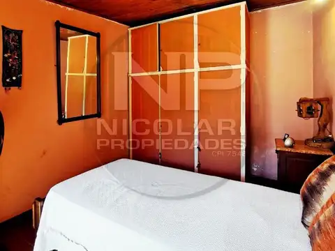 Depto Tipo Casa en Venta de 5 ambientes
