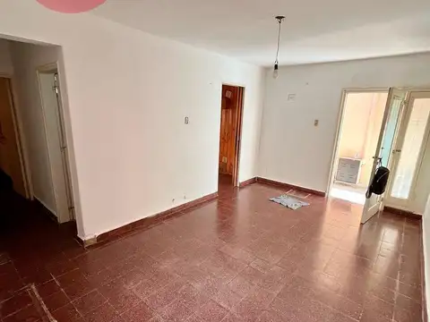 Depto Tipo Casa 3 ambientes con 1 baño