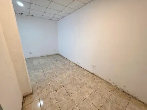 Local en Alquiler en Flores, $ 1.300.000