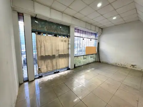 Local en Alquiler en Flores, $ 1.300.000