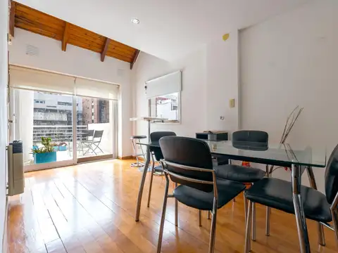 VENTA - Dúplex de 2 Dormis, comodín y balcón aterrazado - Martin, Rosario. APTO CRÉDITO.