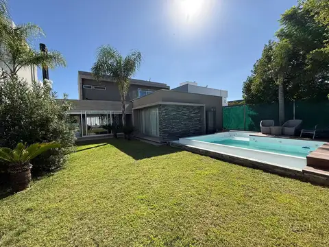 CASA CATEGORIÍA PREMIUM