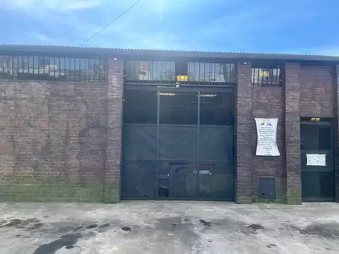 CASA+GALPON LOMAS DE ZAMORA